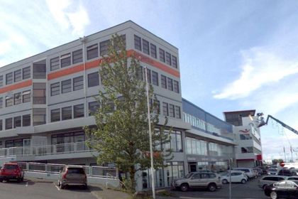 Vegmúli 2