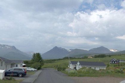 Stekkjargrund 7