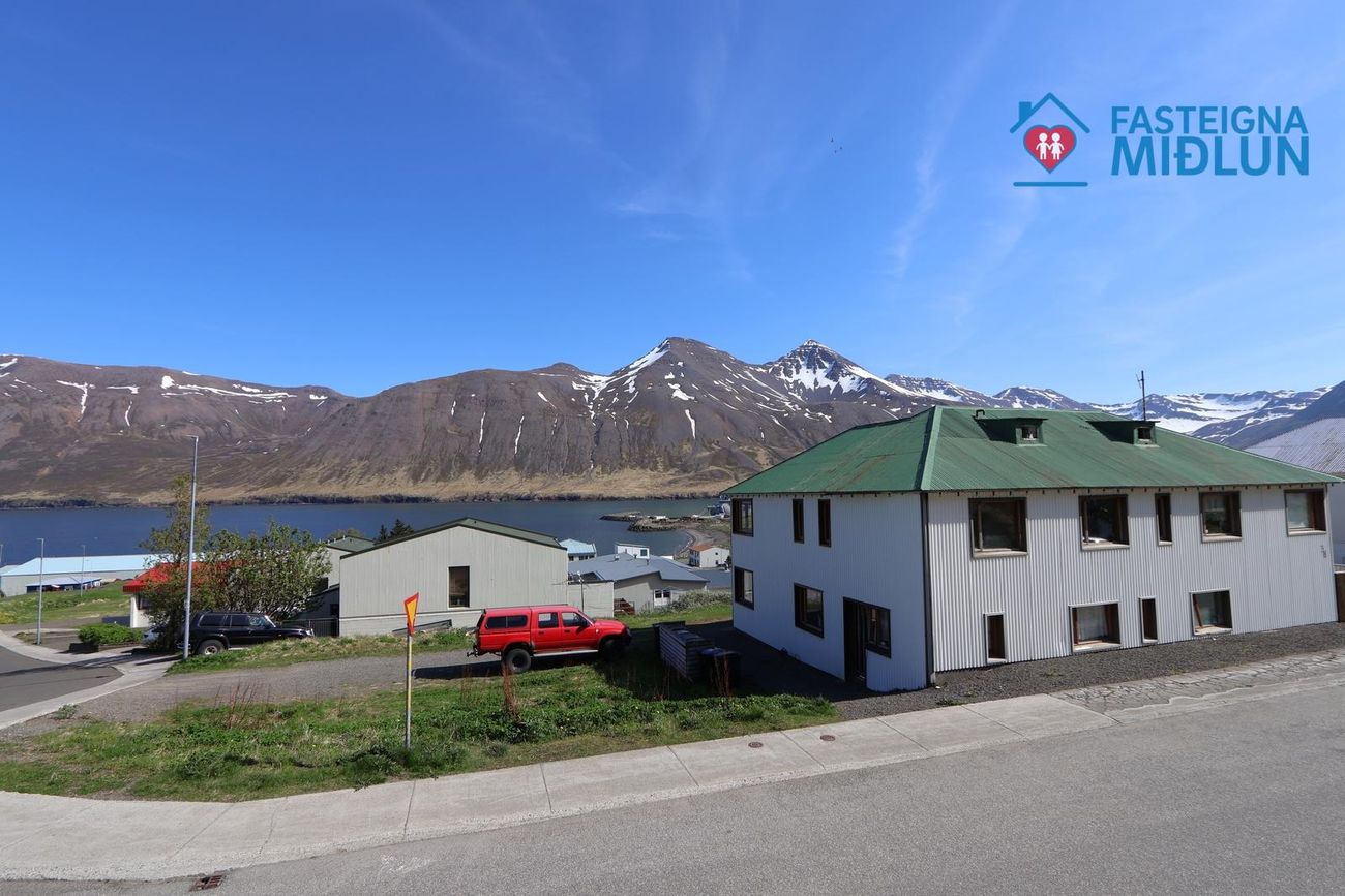 Hólavegur 38