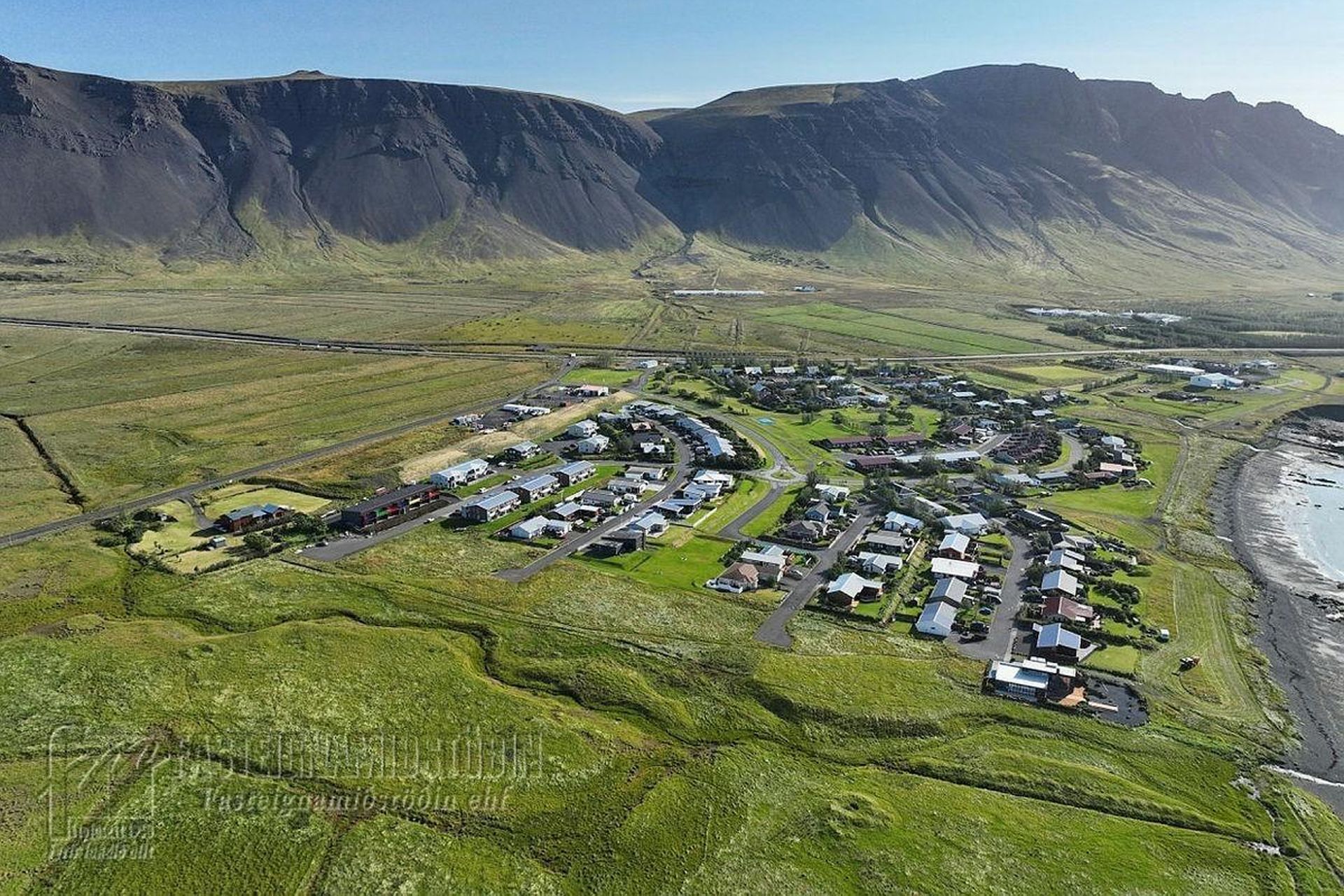 Brautarholtsvegur 29 Kjalarnesi
