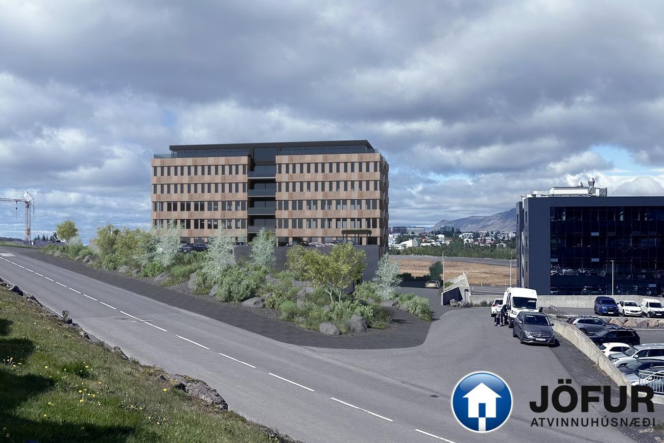 Urðarhvarf 10