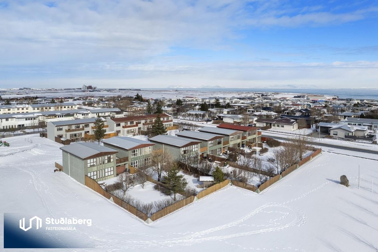 Heiðarbraut 1F