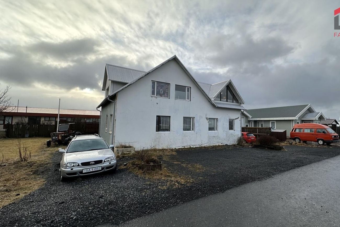 Suðurgata 4