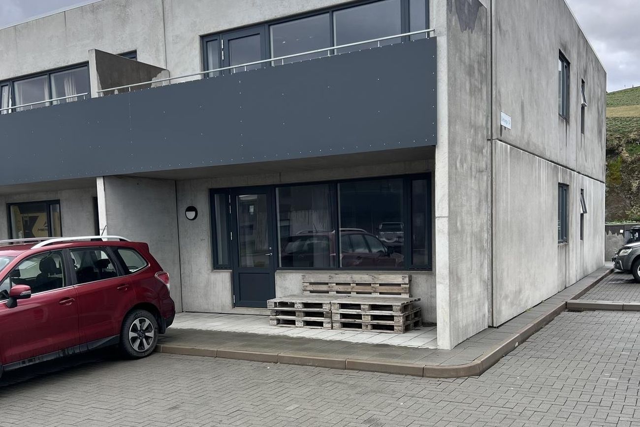 Sléttuvegur 3A