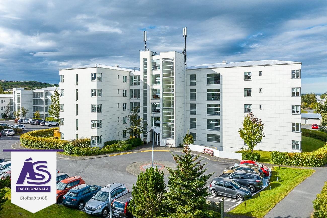 Sólvangsvegur 1