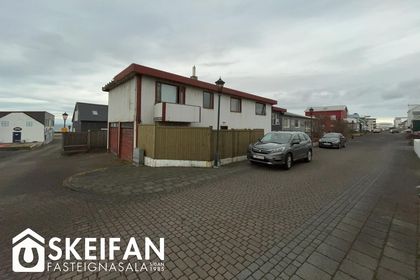 Túngata 22