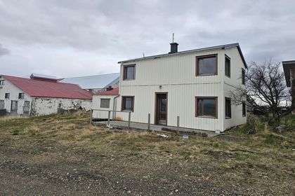 Nýi-Bær 1