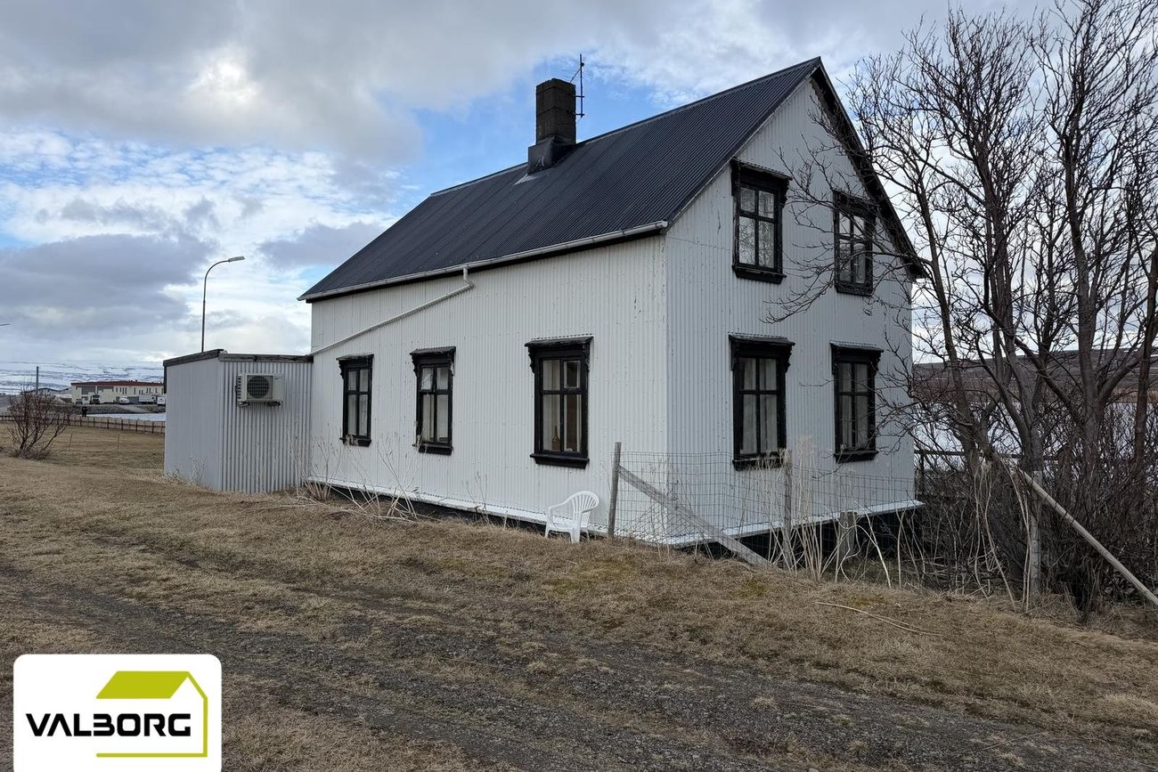 Aðalgata 34