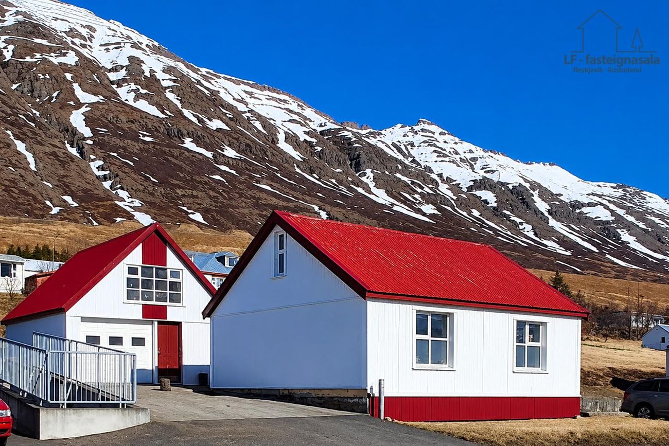 Strandgata 32