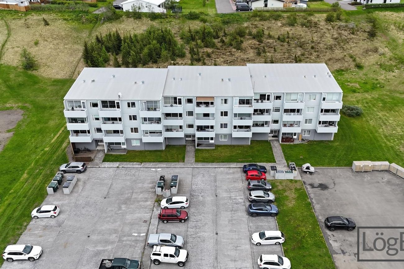Garðarsbraut 69