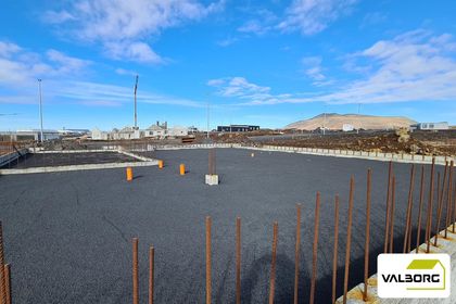 MÁVAHLÍÐ 5-7