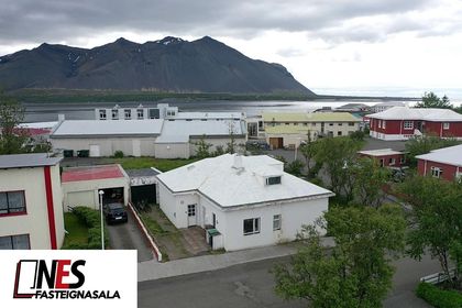 Gunnlaugsgata 8