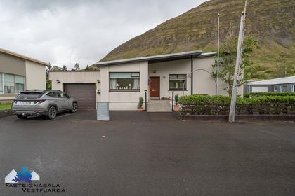 Bakkavegur 15