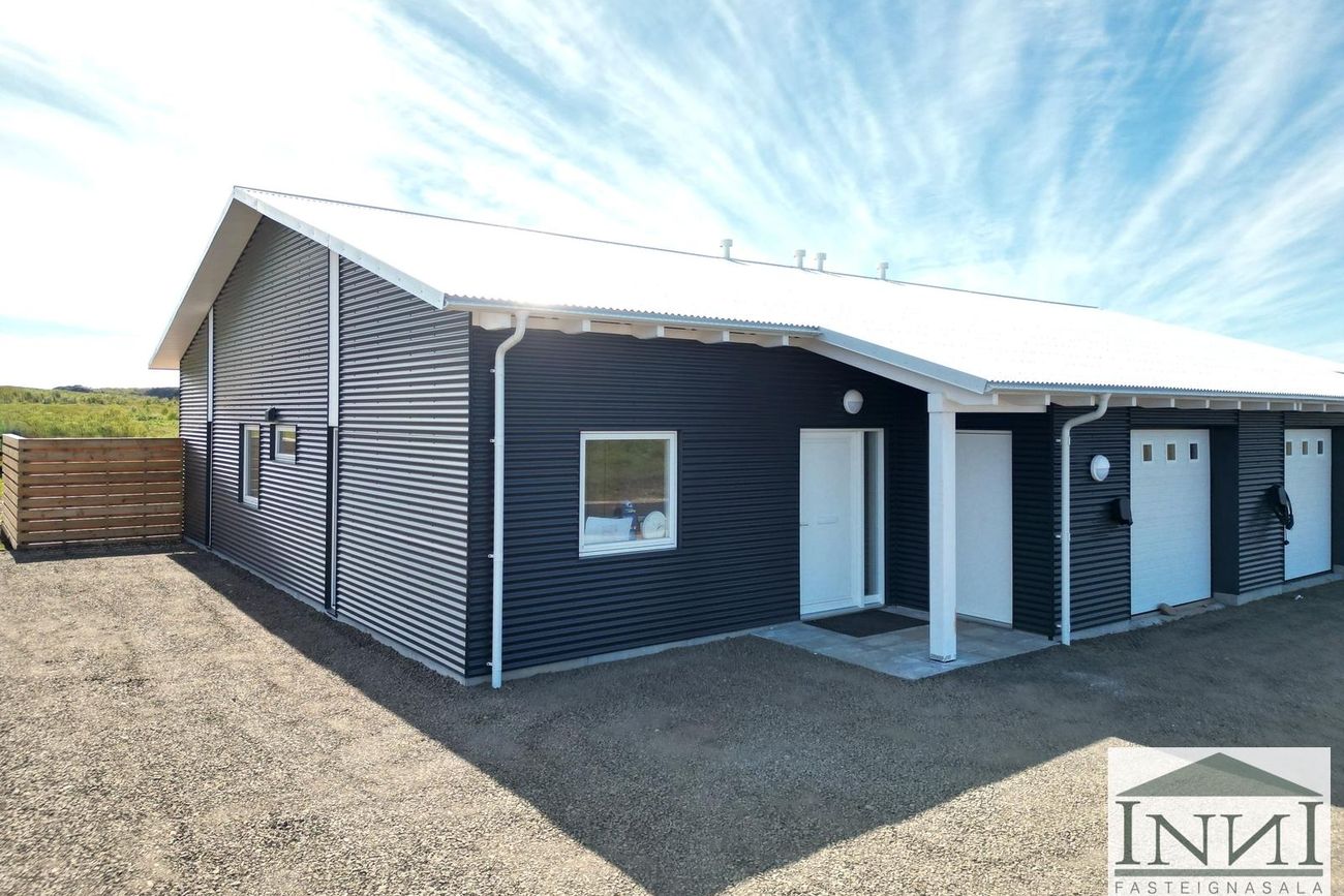 Bláargerði 32B