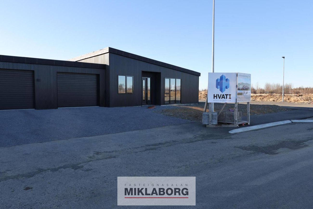 Loðmundartangi 2