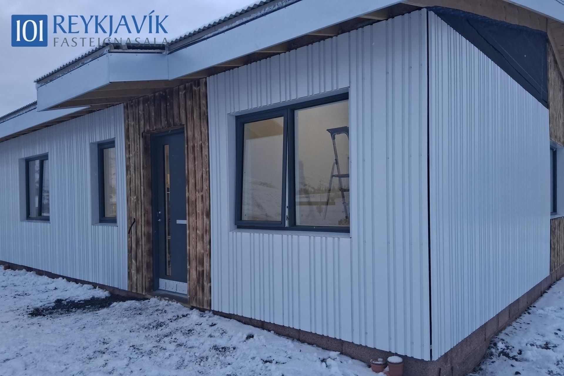 Lækjarvellir 15