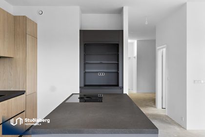 Asparlaut 3, 001
