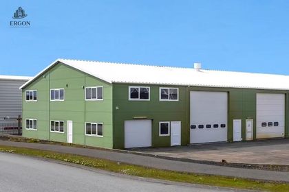 Rauðhella 16
