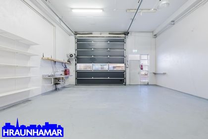 Brekkutröð 1