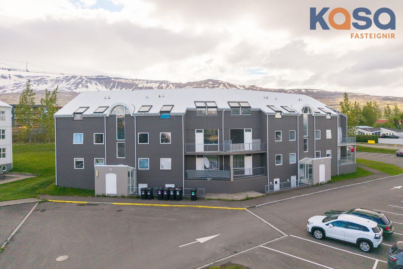 Vestursíða 32 302