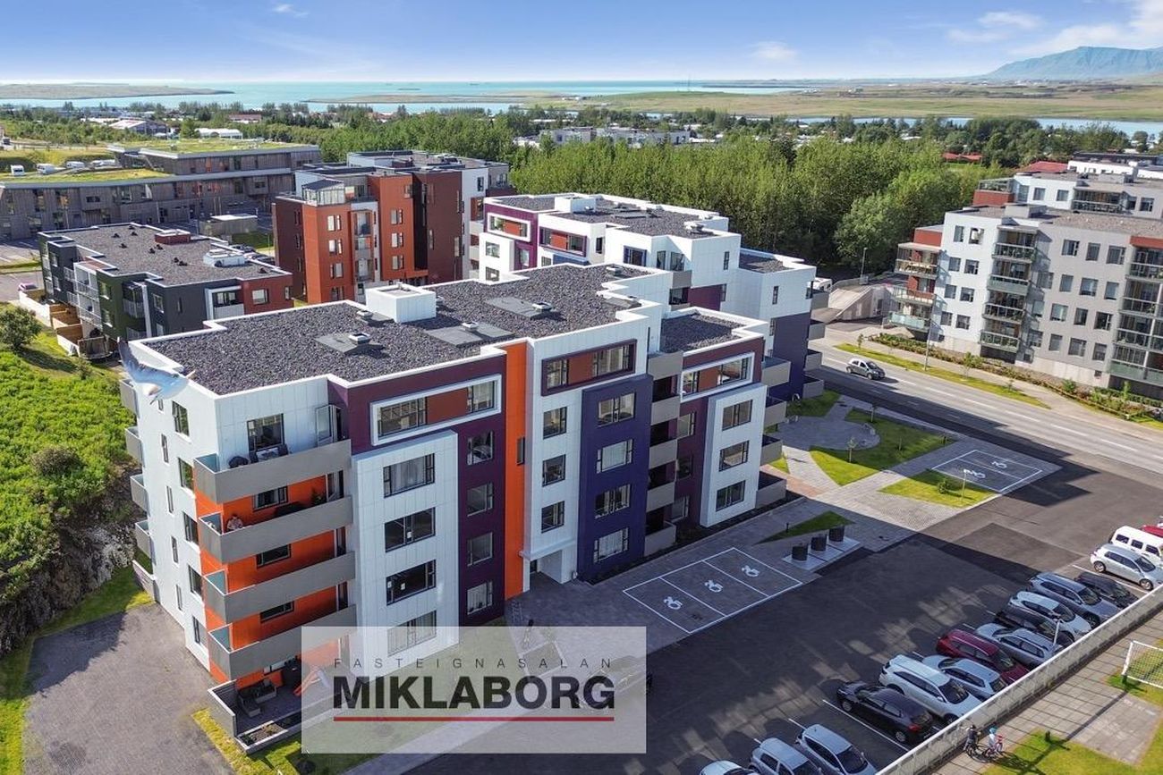 Bjarkarholt  17 (405)
