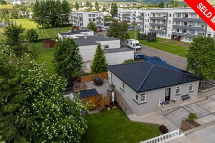 Skarðshlíð 3