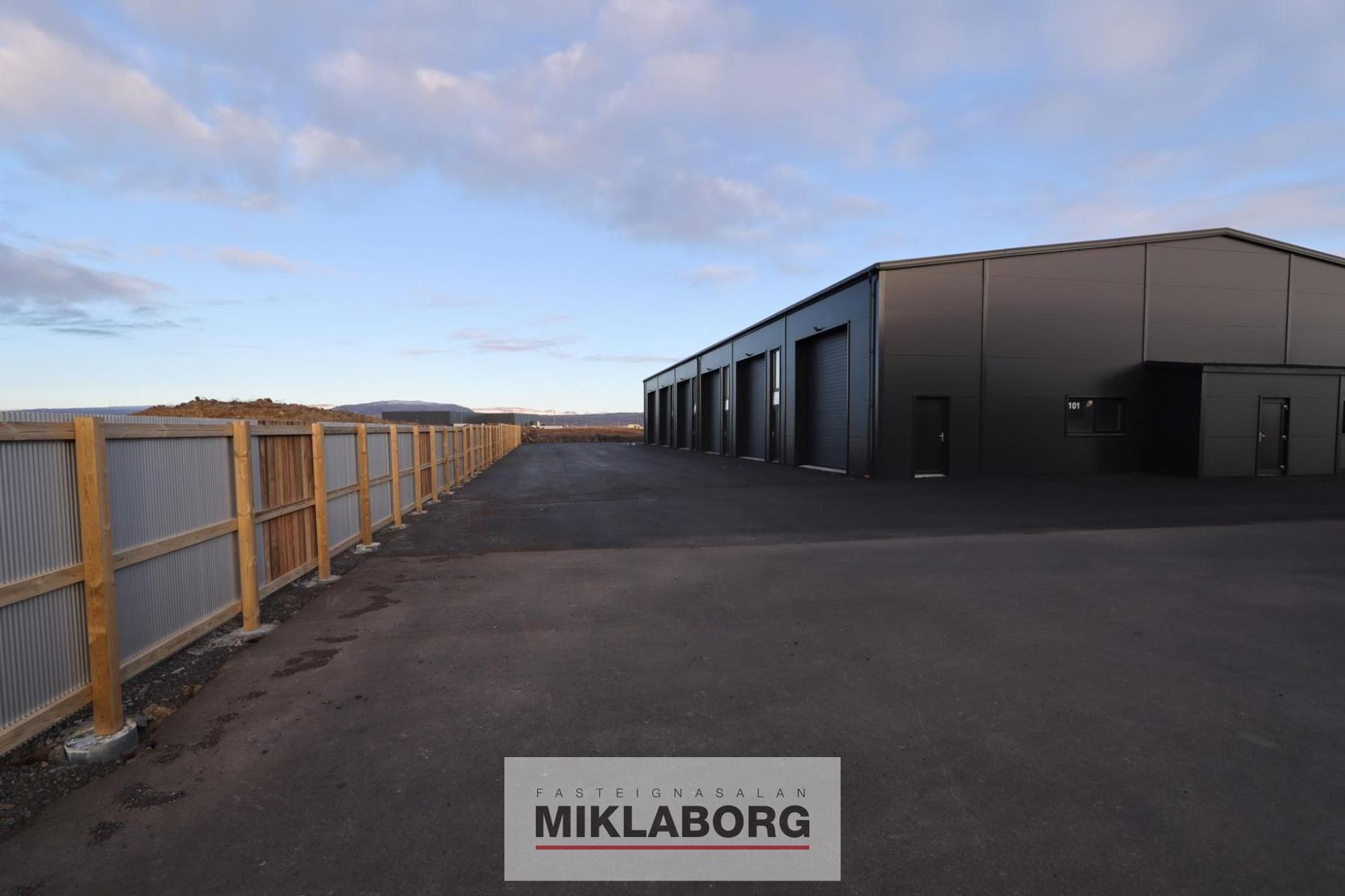 Vesturbakki 13 Bil 104