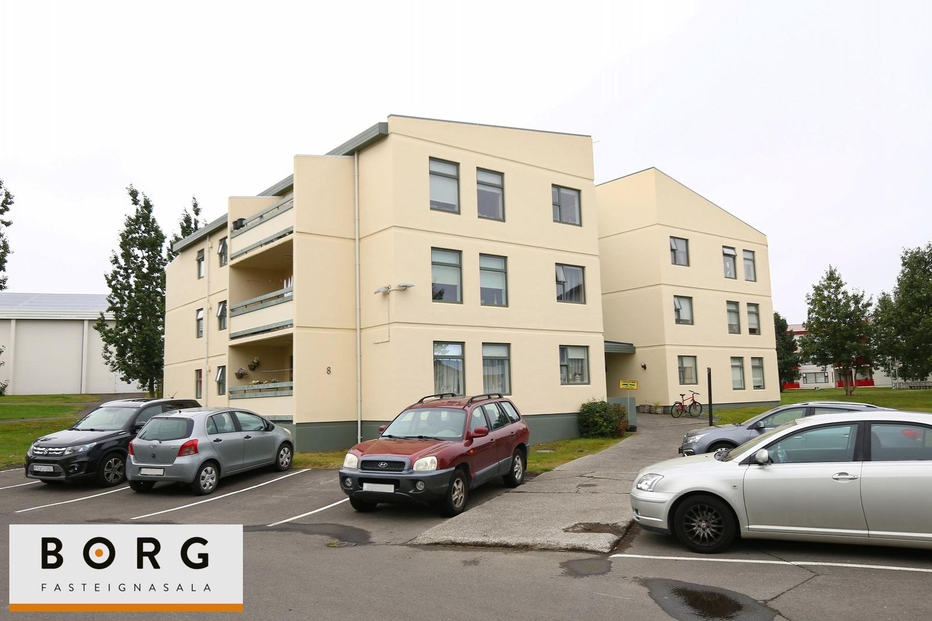 Melasíða 8