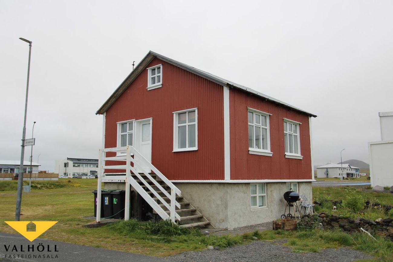 Skólabraut 1