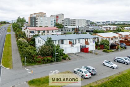 Goðasalir 1