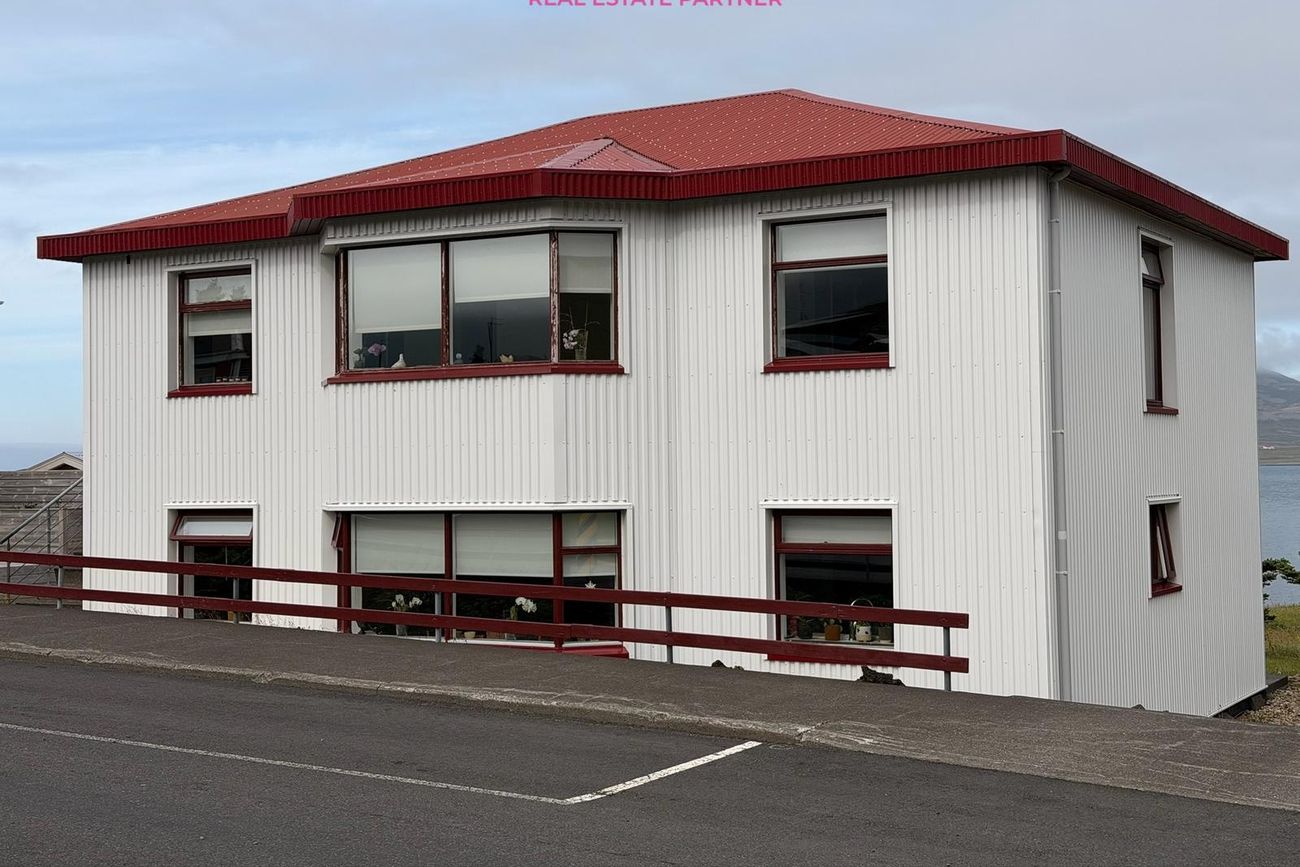 Grundargata 6 jarðhæð