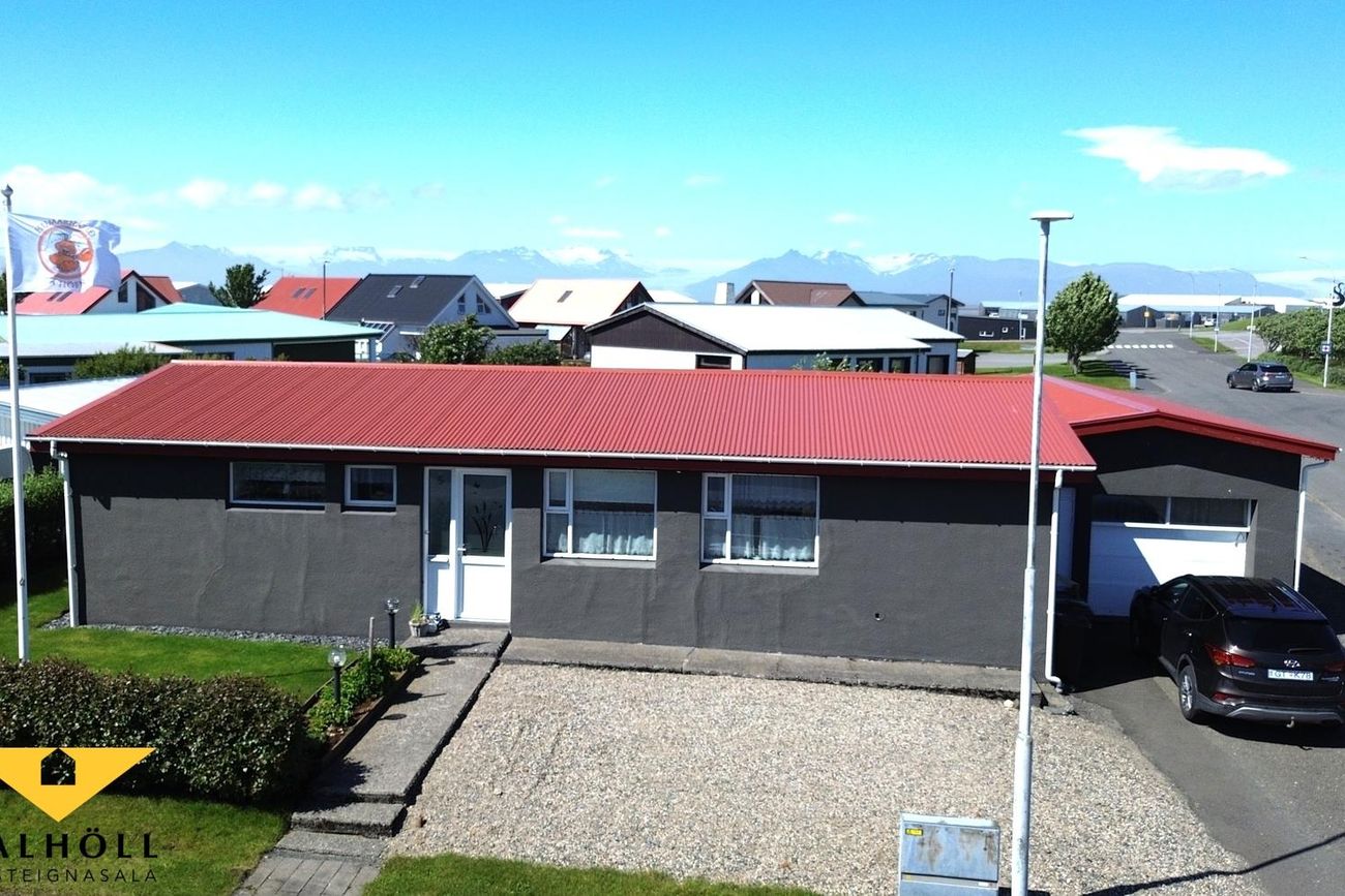 Hlíðartún 5