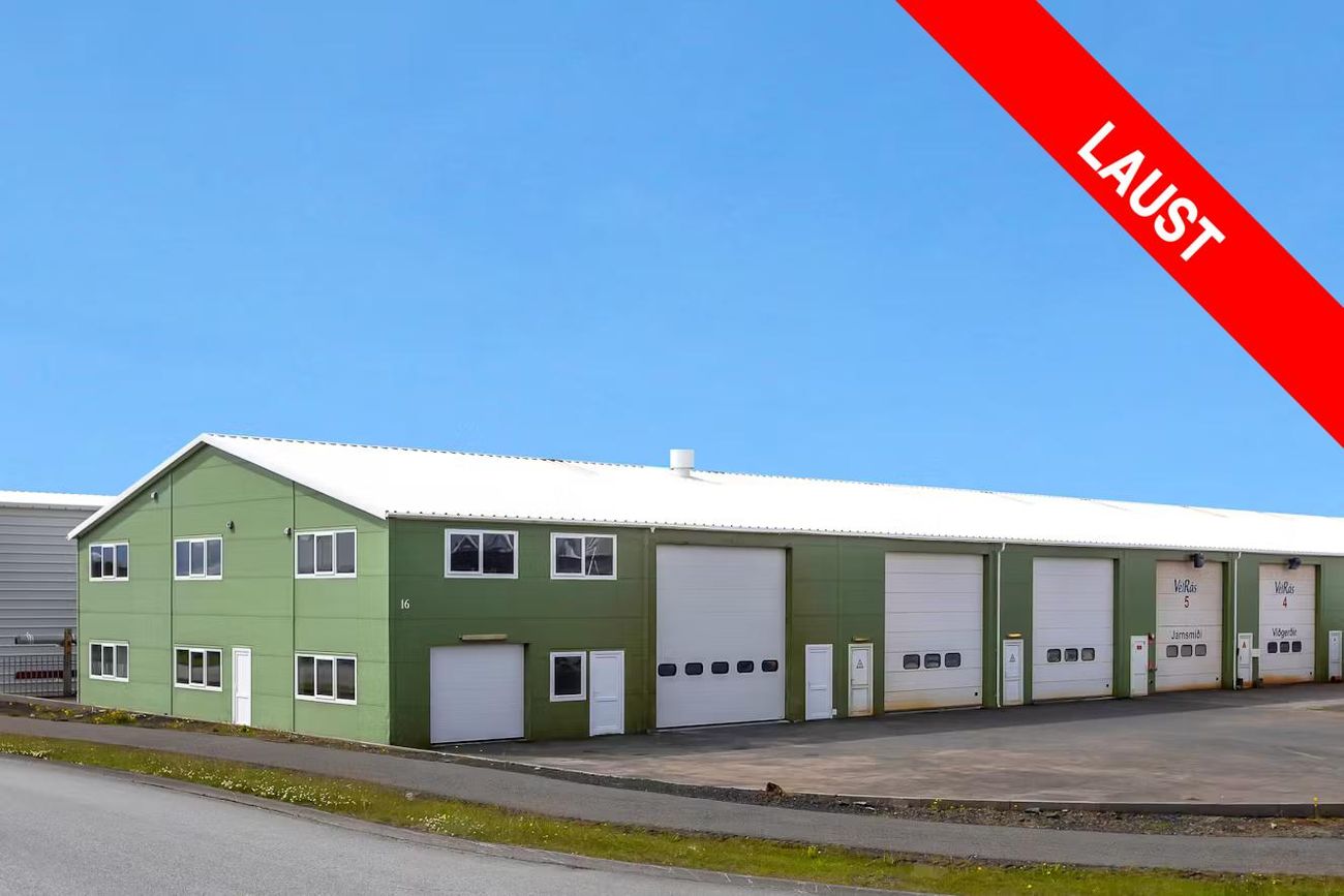 Rauðhella 16