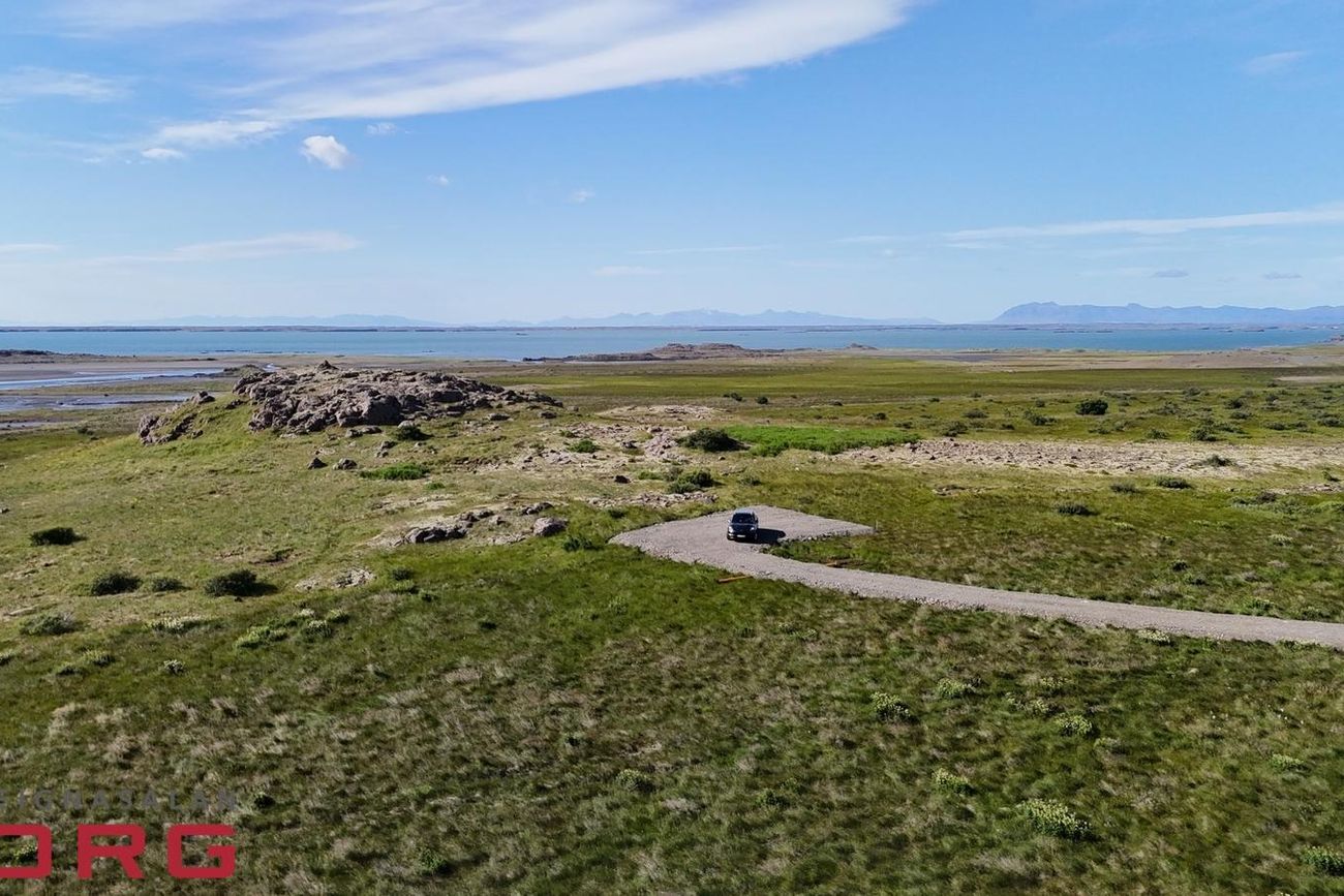 Land í Hvalfjarðarsveit Sjávarútsýn