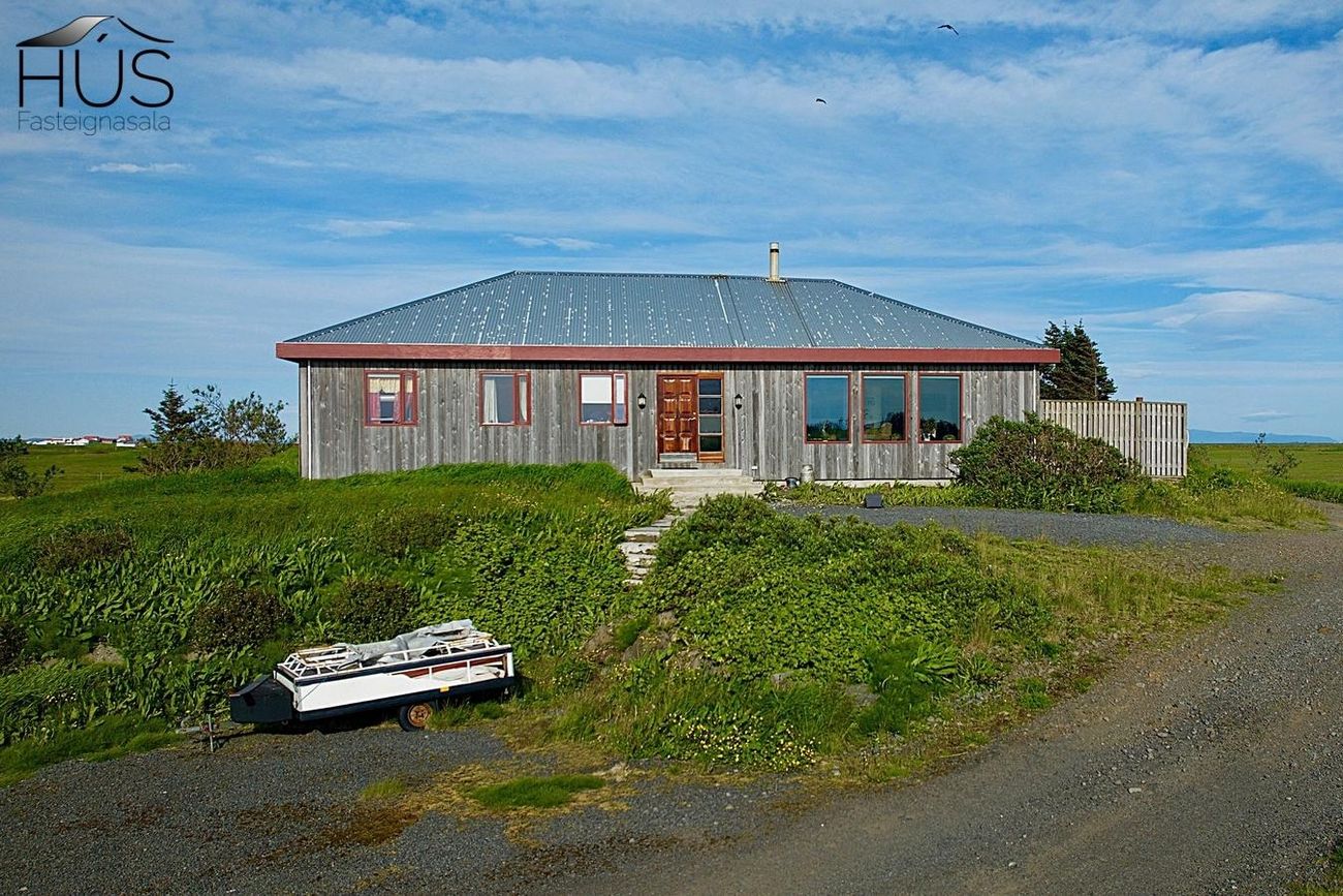 Eystri-Hellur 51,2ha jörð