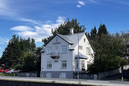 Lækjargata 12