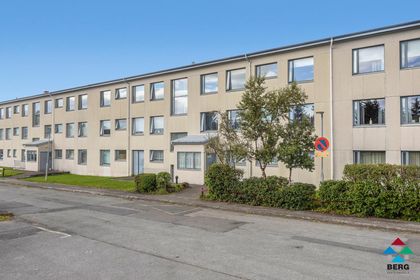 Hraunbær 196