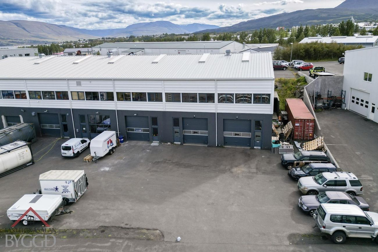 Njarðarnes 10 101 og 102