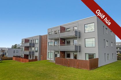 Klapparhlíð 28