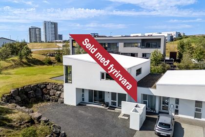 Fagraþing 10