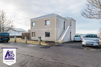 Vogagerði 4