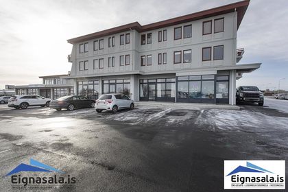 Hólmgarður 2