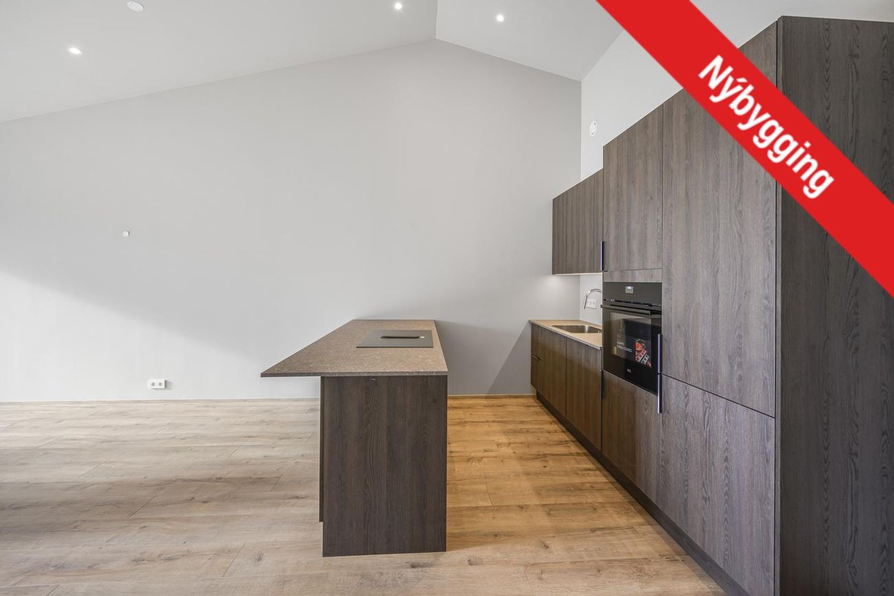STAÐARBORG 15C