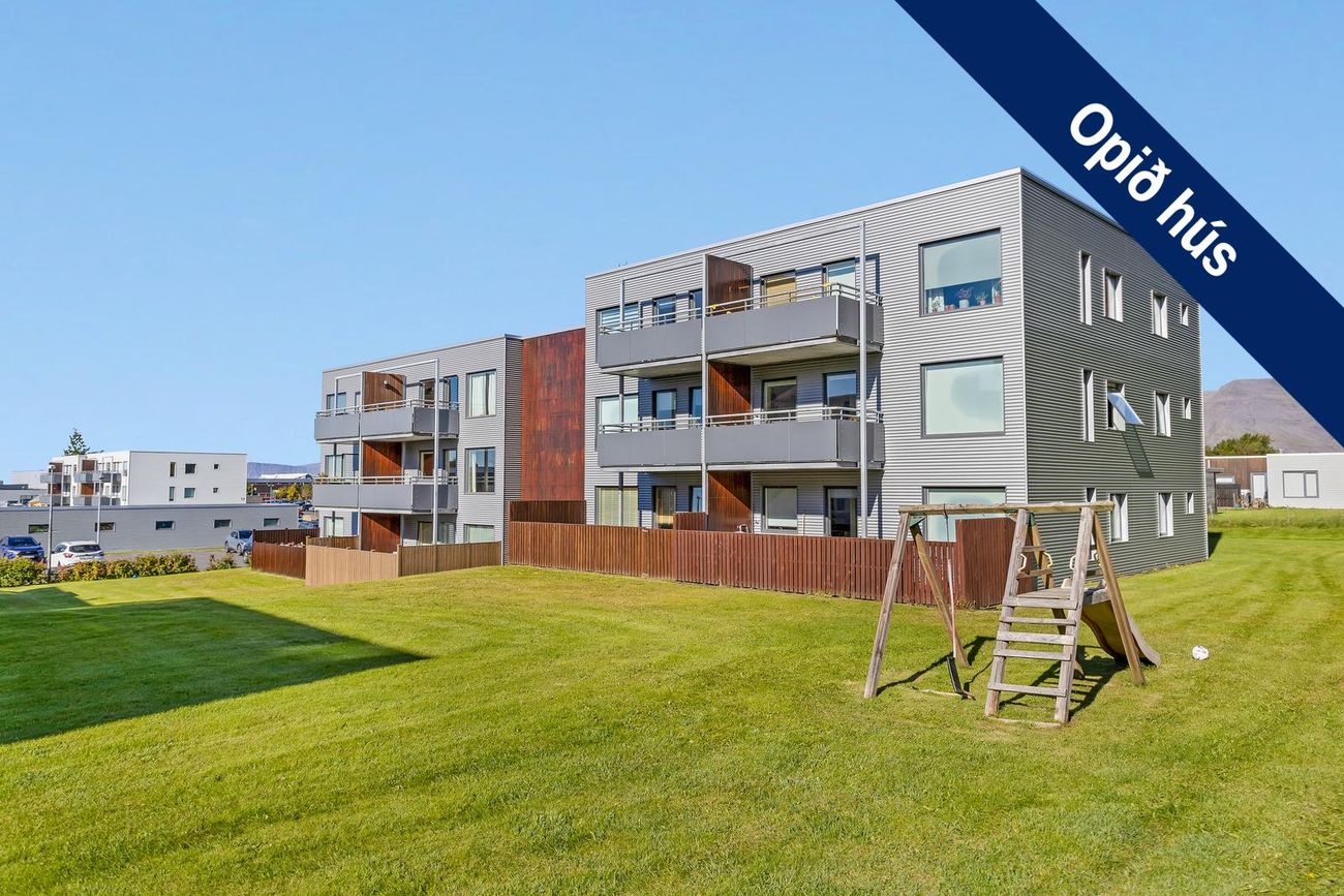 Klapparhlíð 32