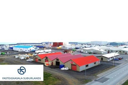 Óseyrarbraut 24, RÉTT VIÐ HÖFNINA