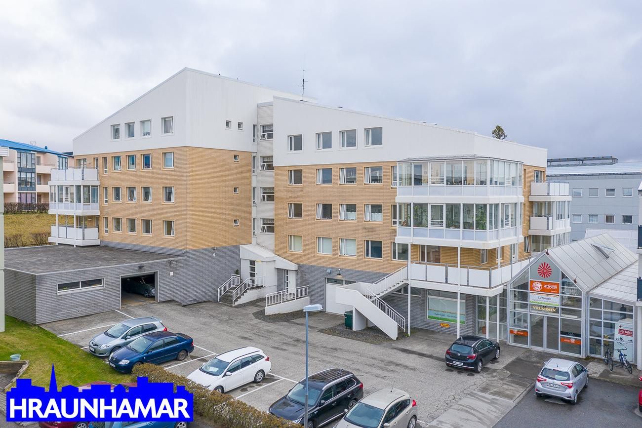Hrísmóar 4