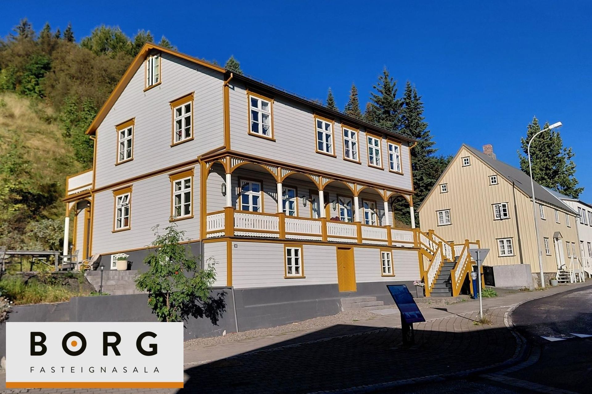 Aðalstræti 16