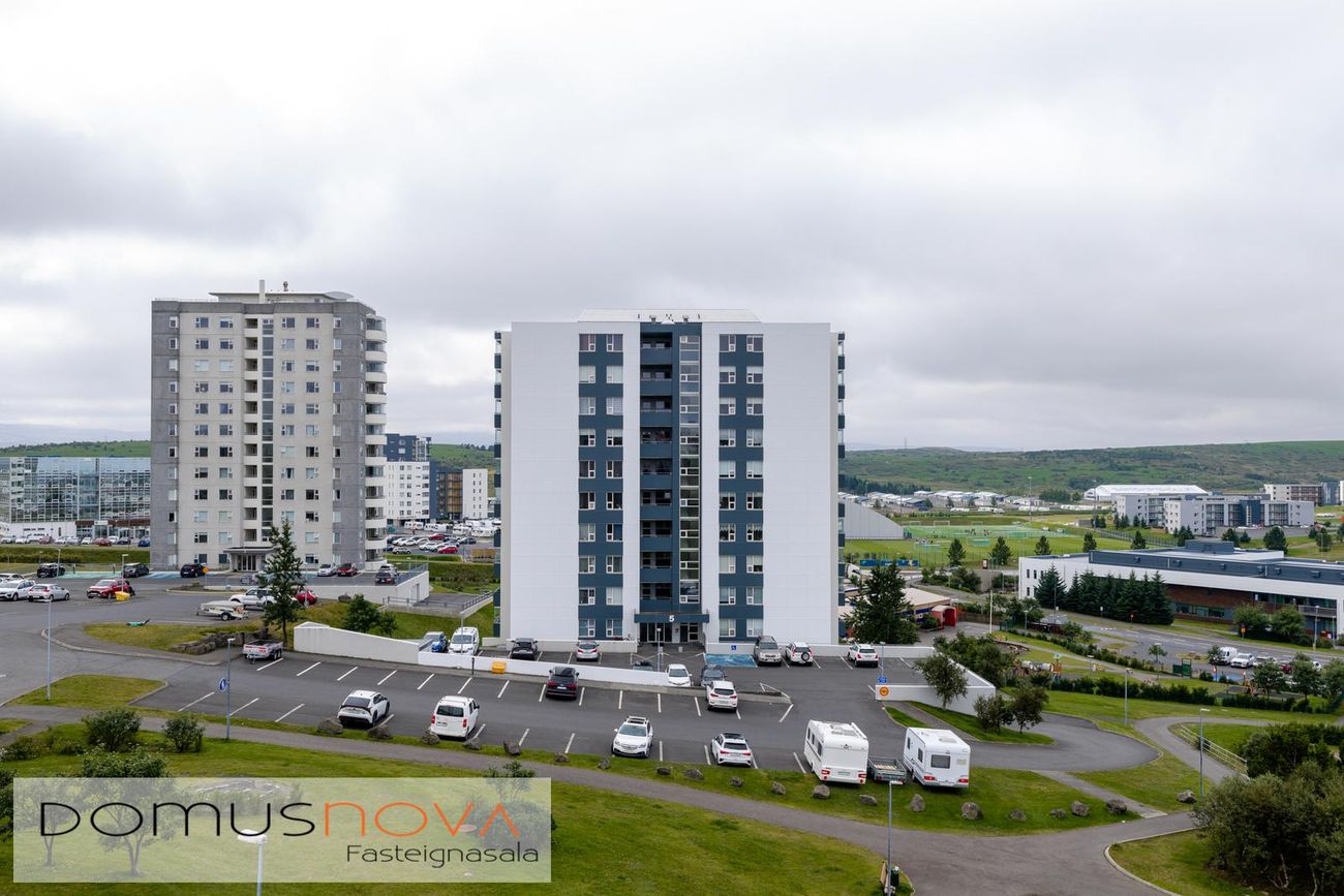 Hörðukór 5
