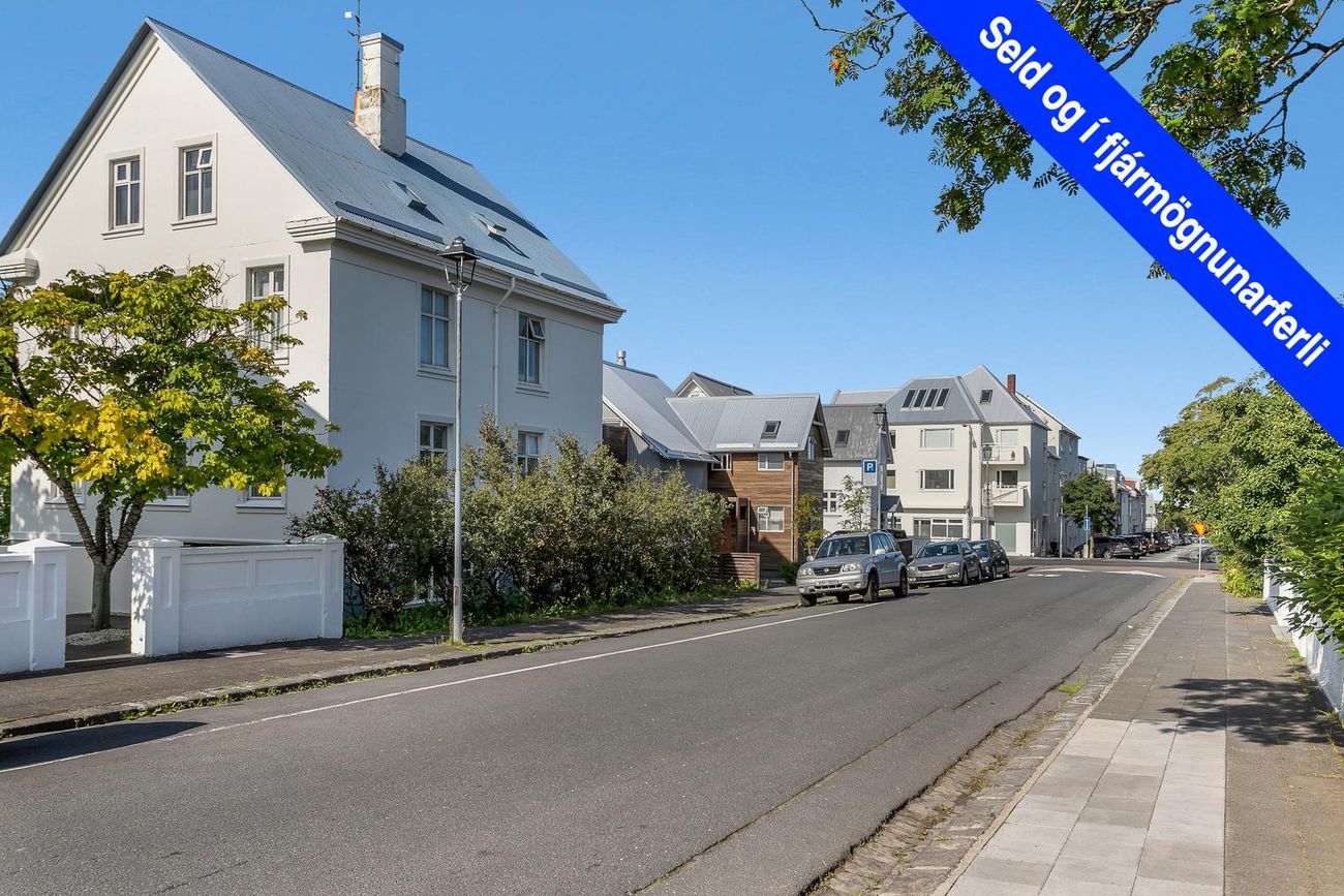 Sólvallagata 21