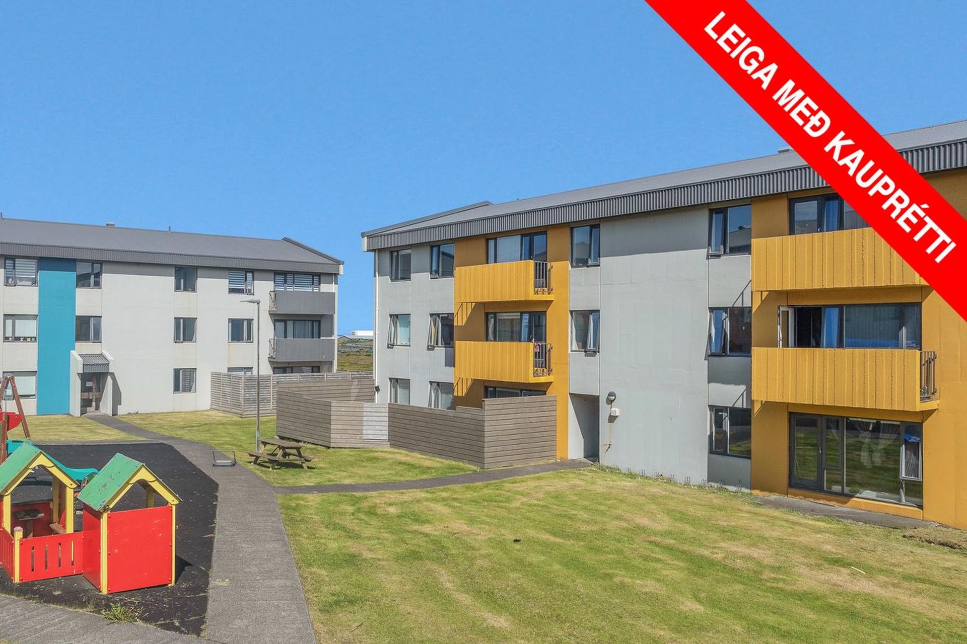 Skógarbraut 921